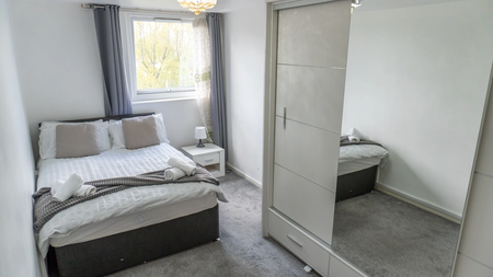 2 bedroom serviced apartment to rent - Photo 5