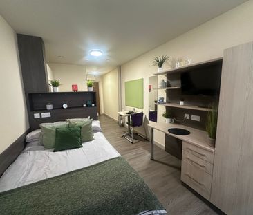 Studio Flat, Halley House, NG1 - Photo 4