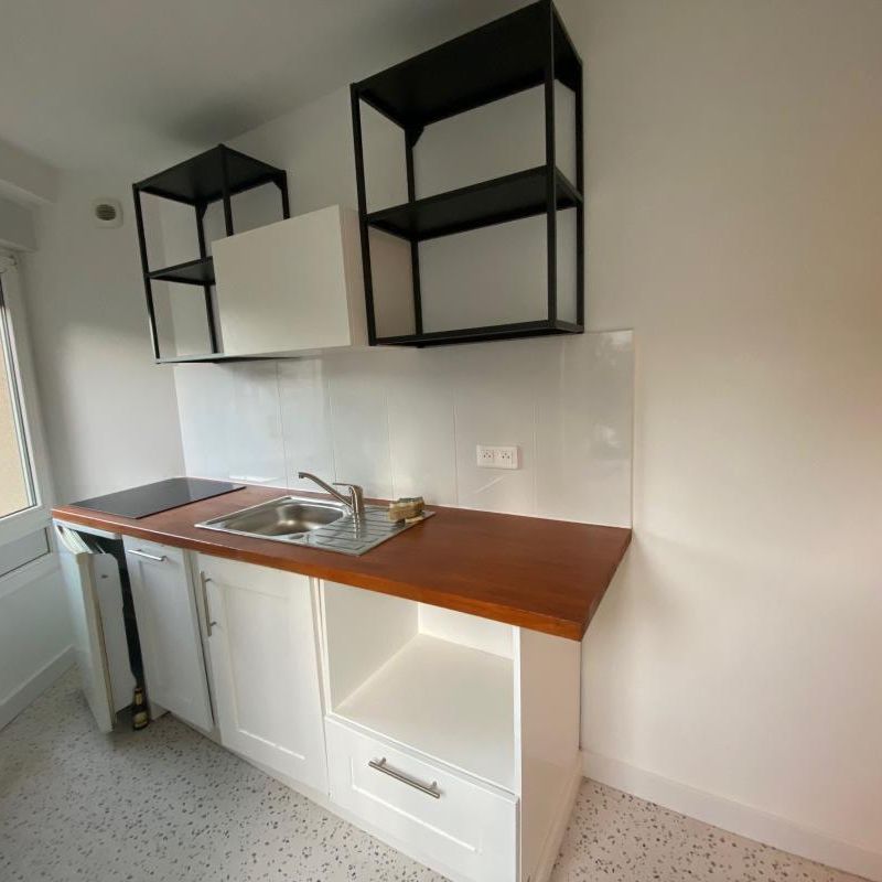 Location Appartement 2 pièces 38m² CHATEAUBRIANT 44110 - Photo 1