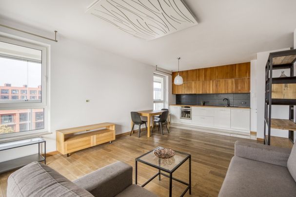 Taras 32 m² - 4 pokoje - apartamentowiec - Photo 1