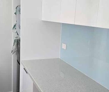 Yes truly sunny flat! - Photo 4