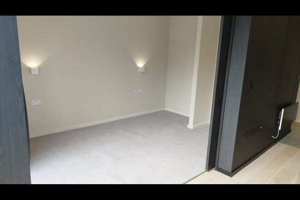 2 Bed Flat, Chester Road, M15 - Photo 1