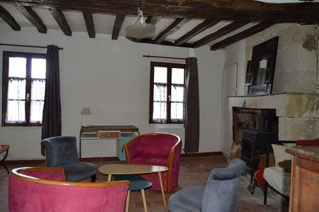 SOUZAY CHAMPIGNY : maison de 3 pièces (81 m²) en location, meublée - Photo 4