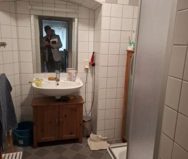 Zentrale 2-Zimmer-Altbauwohnung mit Küchenblock am Hauptplatz in Ka... - Foto 5