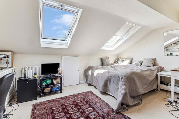 3 bedroom maisonette to rent - Photo 1