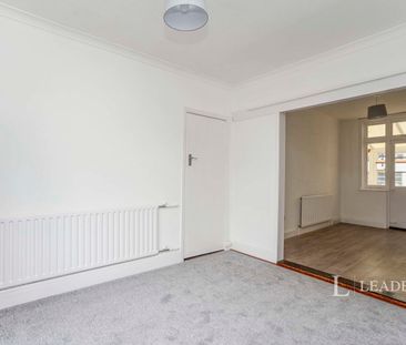 3 bedroom house to rent Virginia Park Road, Gosport, PO12 - Photo 2