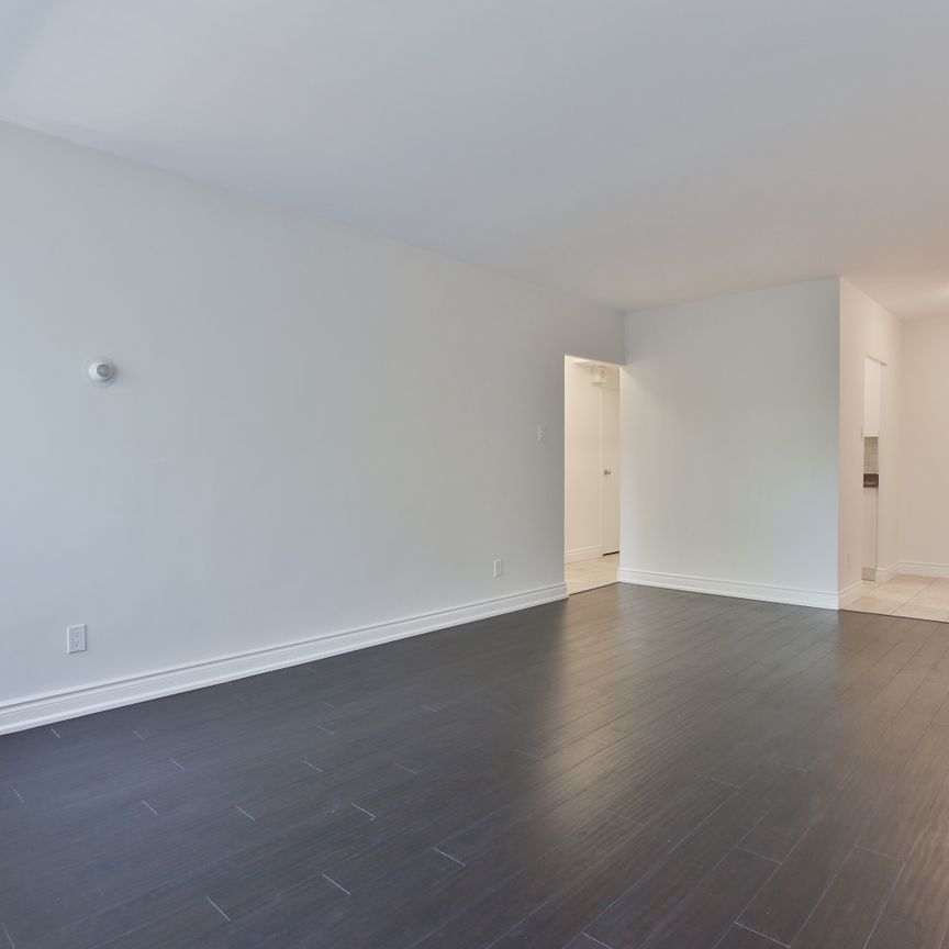 2 Bedrooms Penthouse, East Exposure Terrace - Photo 1