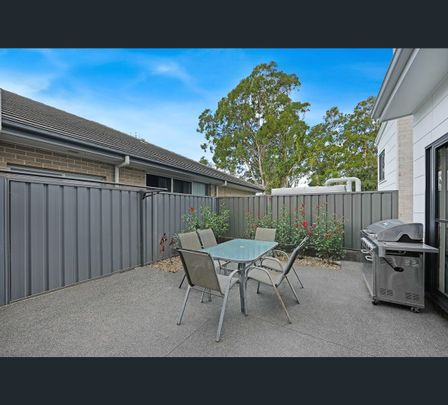 2/125 Crest Road, Albion Park, NSW 2527 - Photo 1
