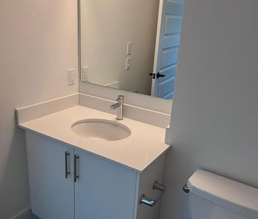 For Lease - 107 Roger Street Unit# 212, Waterloo, Ontario - Photo 3