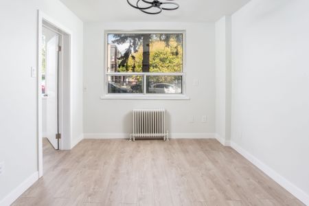 For Lease - 5 Hill Heights Road Unit# 205, Toronto, Ontario - Photo 5