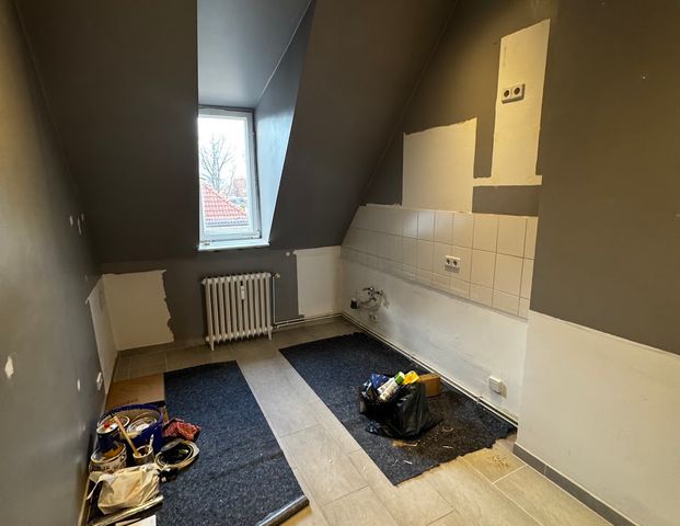 3-Zimmer-Wohnung im Dachgeschoss – mit Balkon und Wohlfühlfaktor - Foto 1