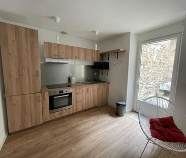 Location Appartement 1 pièce 36m² - Photo 4