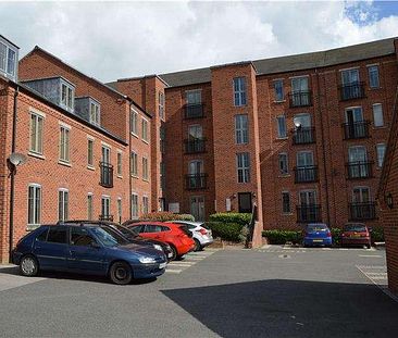 Weavers Court, Hinckley, Leicestershire, LE10 - Photo 1