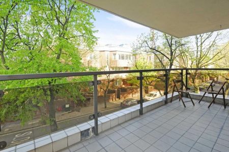 3 bedroom apartment to rent - Photo 2