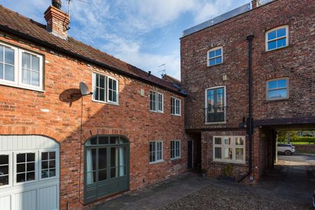 Back Lane, Easingwold, York YO61 - Photo 2