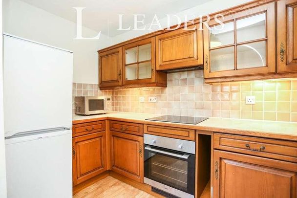 Albemarle Park, Albemarle Road, Beckenham, BR3 - Photo 1