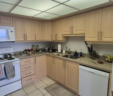 For Lease - 55 Harbour Square Unit# 3412, Toronto, Ontario - Photo 6