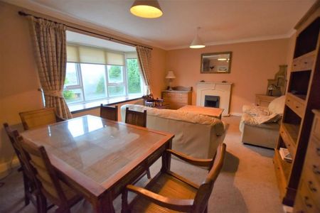 2 Bedroom Apartment To Let - Photo 2