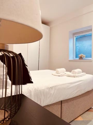 2 bedroom penthouse to rent - Photo 4