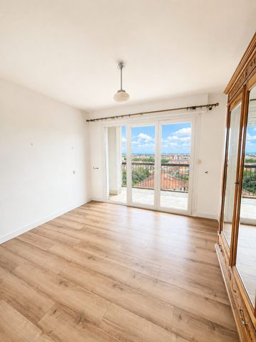 Location Appartement 4 pièces 81m² TOULOUSE 31000 - Photo 2