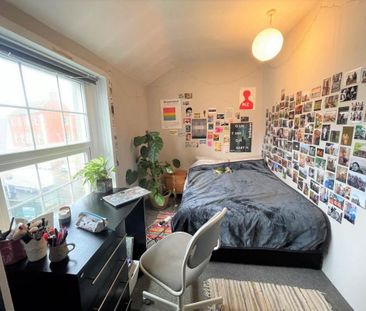 4 bedroom terraced house to rent - Photo 6