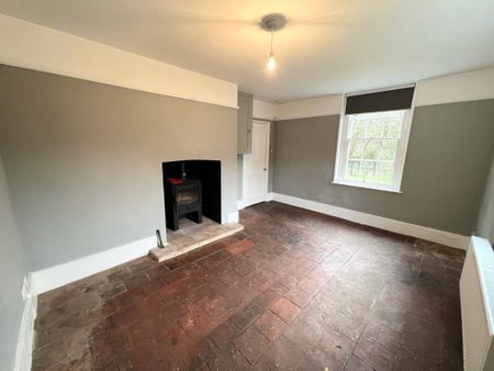 2 Bedroom House - Mainstone, Romsey - Photo 5