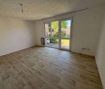 Selwyn Close, Mildenhall, IP28 - Photo 2