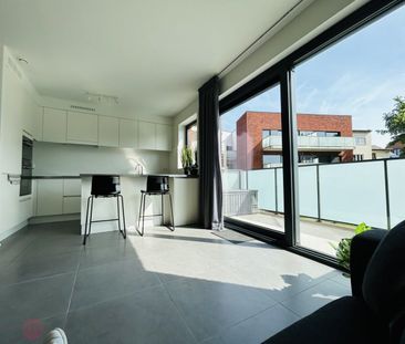 Mooi recent appartement met 2 slaapkamers, staanplaats en kelder op... - Photo 3