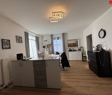 Charmante 2-Zimmer-Wohnung mit großzügigem Wohnbereich in Linz/Ebel... - Photo 1