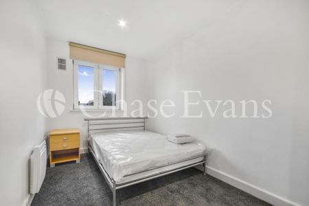 2 bedroom flat to rent - Photo 5
