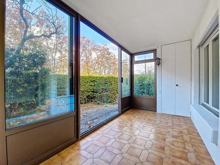 Sion, appartement 4.5 pièces au rez avec jardin et place de parc intérieure - Photo 4