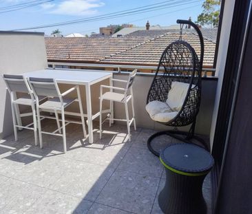 EXPRESSION OF INTEREST from September 2025! One Bedroom available i... - Photo 4