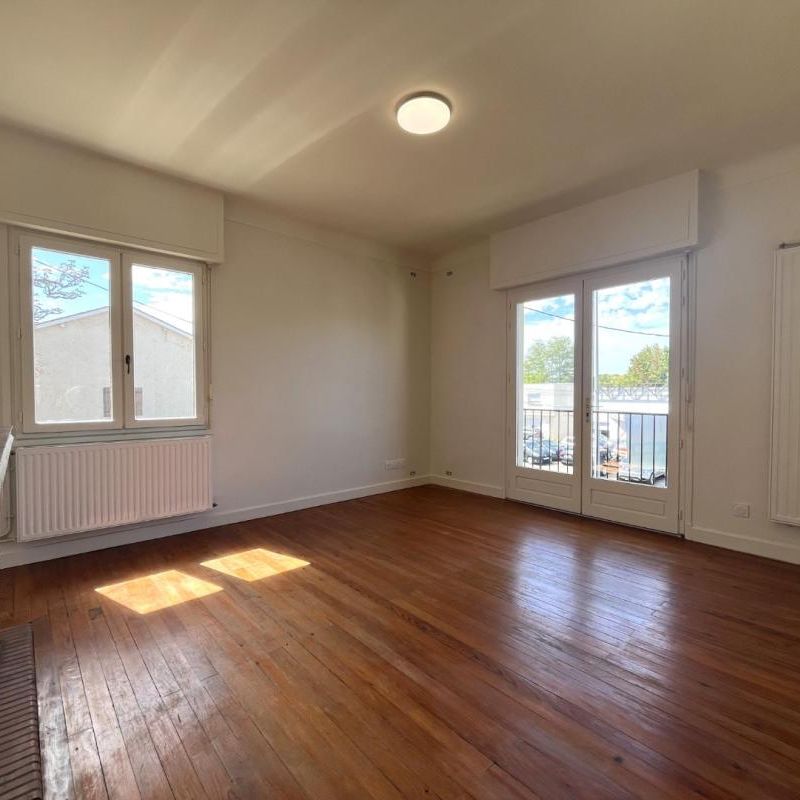 Location Appartement 4 pièces 83m² MONT DE MARSAN 40000 - Photo 1