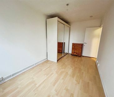 Pelican Estate, London, SE15 5AS - Photo 4