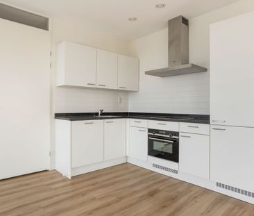 Appartement te huur: Loevesteinlaan 387-B 2533 AM Den Haag - Photo 4