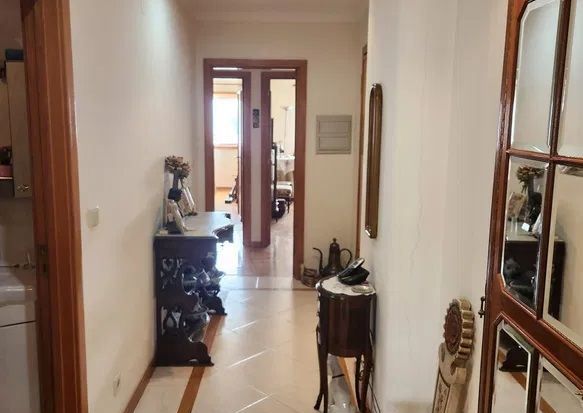 Apartamento T4 em Porto