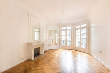 Appartement à louer à Paris 6Ème - Photo 3