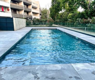 Beau T2 meublé dans résidence avec piscine - Photo 4