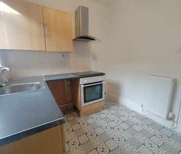 2 Bed Terraced House, Southgate Road, L13 - Photo 6