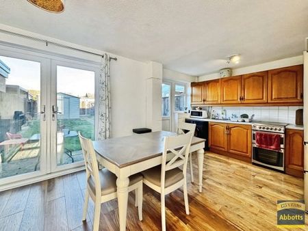 Raynham Road, IP32 6EA - Photo 3