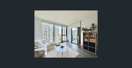 Stunning One-Bedroom Apartment in the Heart of Sydney - Photo 2