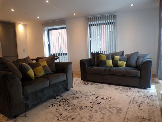 2 bedroom apartment to rent - Photo 1