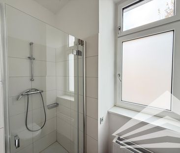 3 Zimmerwohnung mit Küche und Balkon in saniertem Stadthaus! - Photo 1