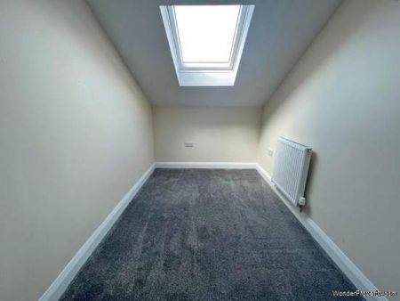 2 bedroom property to rent in Oldham - Photo 3