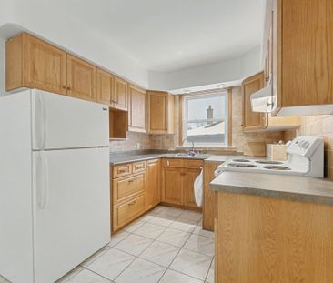 For Lease - 18 Gower Court, Halton Hills, Ontario - Photo 6