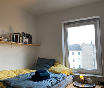 Schmucke 3-Zimmer Altbauwohnung - Foto 1