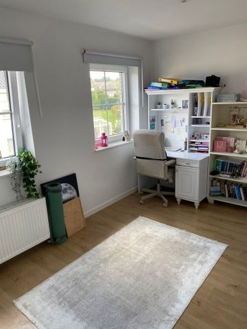 Recente ruime 3-gevel woning, ideaal gelegen op 1km van het centrum van Sterrebeek. - Photo 3