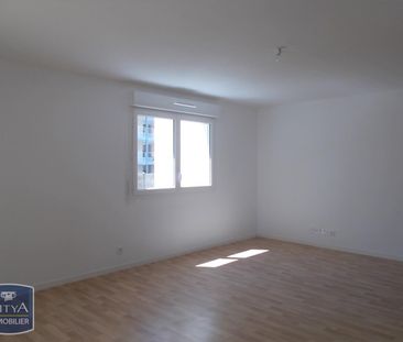 Location Appartement 3 pièces 71m² ST NAZAIRE 44600 - Photo 6