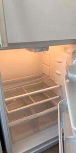 2 CH - 1 SDB - Sainte-Anne-de-Bellevue - $1,329 /mo - Photo 3