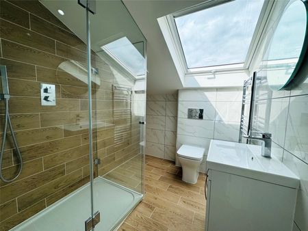 1 bedroom apartment to rent - Photo 3